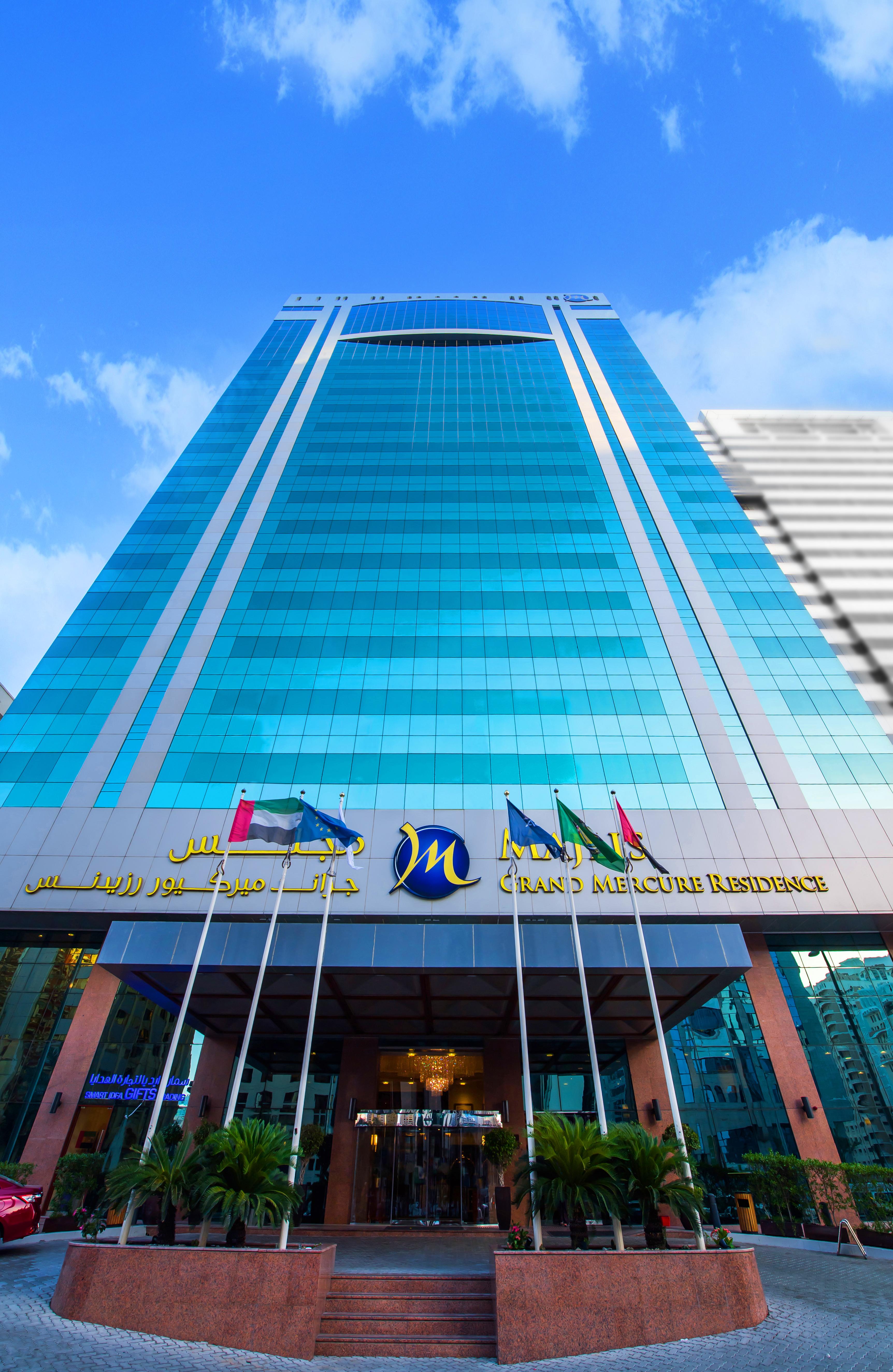 Grand Mercure Majlis Residences Abu Dhabi Exteriör bild Grand Mercure Residence