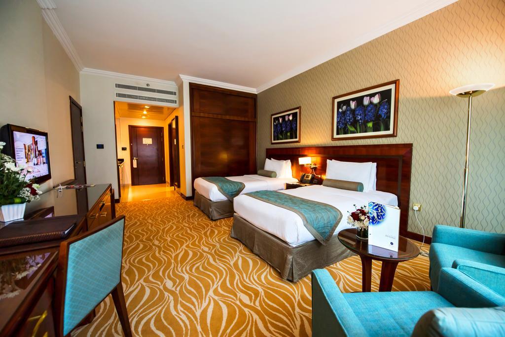 Grand Mercure Majlis Residences Abu Dhabi Exteriör bild Deluxe room